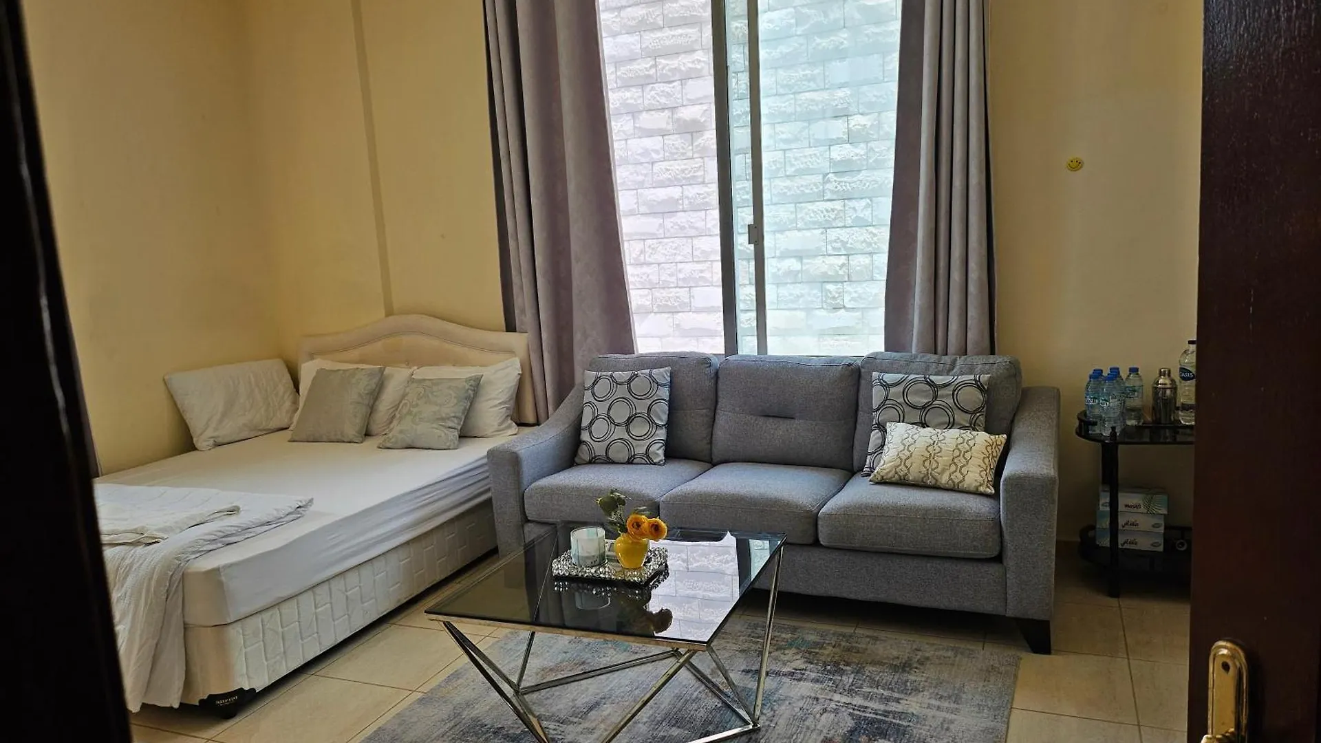 Nas Homes Abu Dhabi Apartment